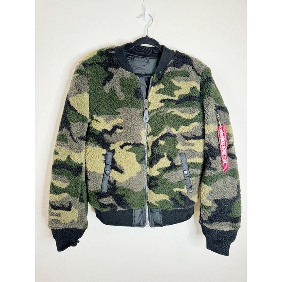 Alpha Industries L-2B Sherpa Reversible Camo and Black Flight Bomber Jacket - Picture 3 of 12